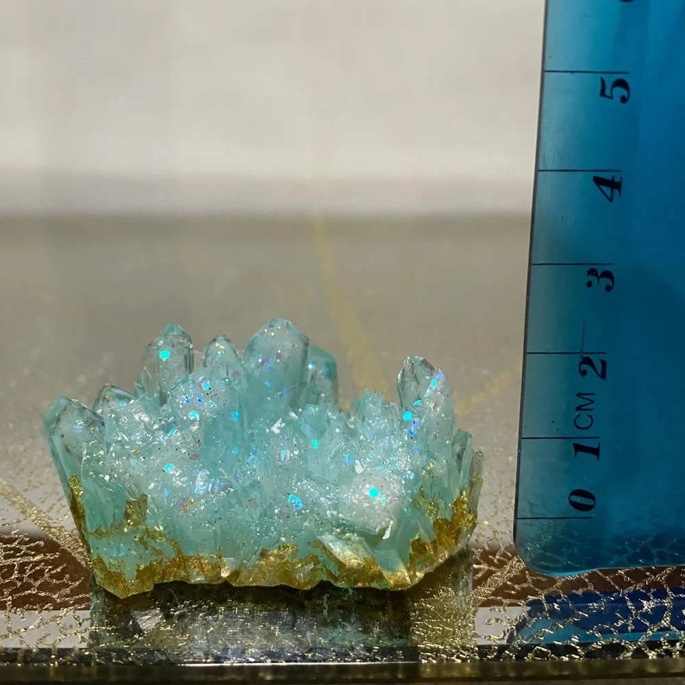 House decoration ~ Frozen light blue crystal cluster with gold flakes 💙🤍 - Picture 15 of 15